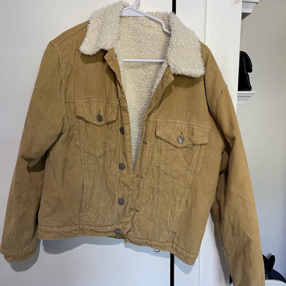 Brandy Melville Tan Sherpa-Lined Jacket